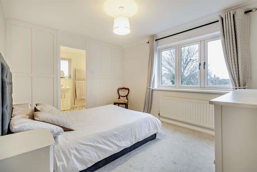 8675059-interior10-800.jpg