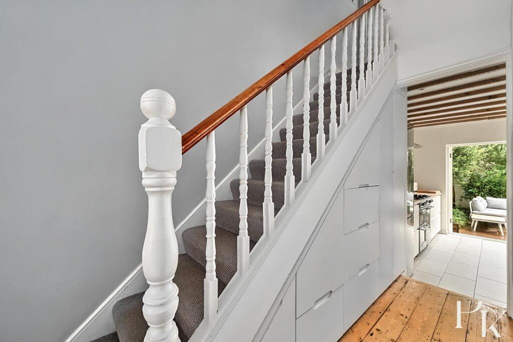 44 Coleridge Street BN3 (3).jpg