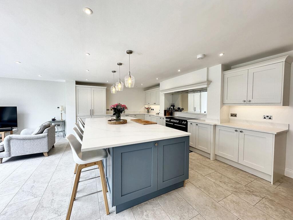 Family Living Dining Kitchen