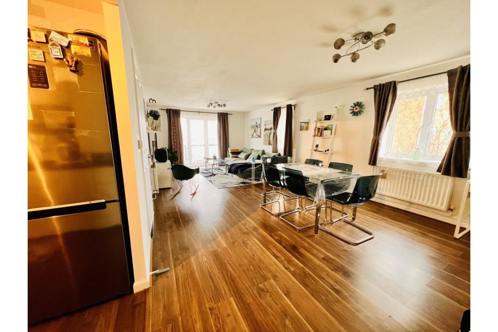 Living / Dining Room