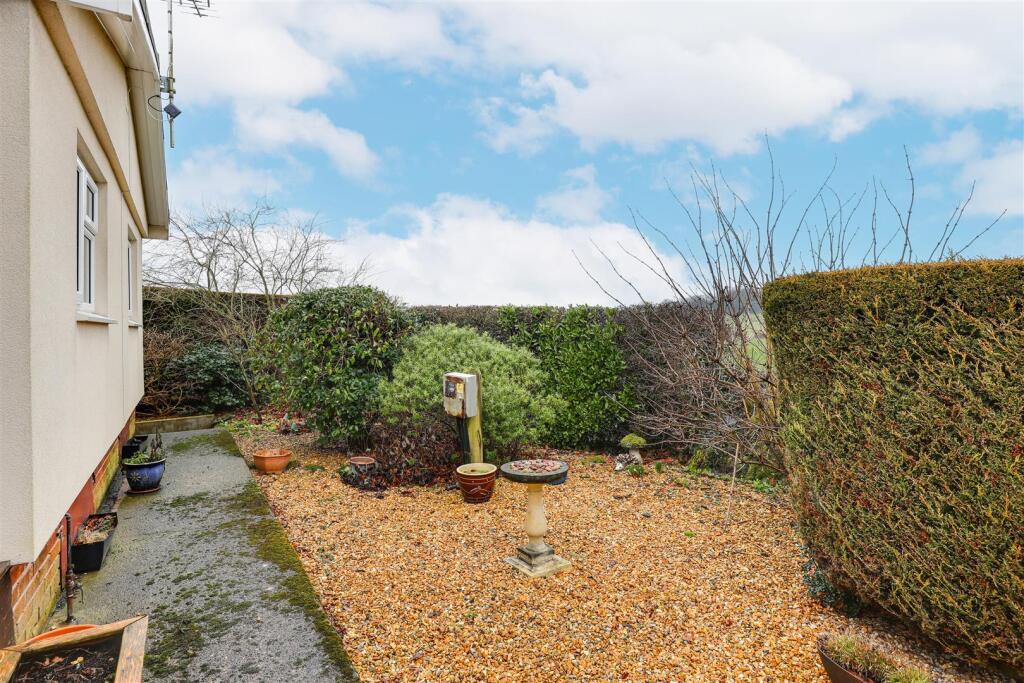 Garden5.jpg