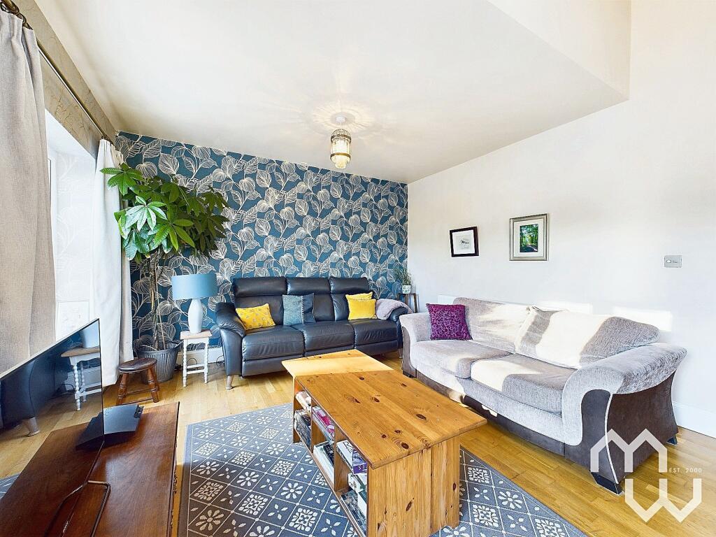 Rear Lounge