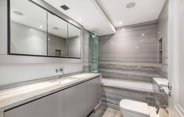 Bathroom2.jpg
