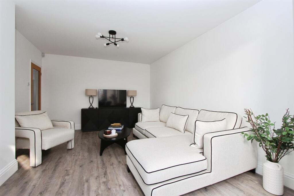 Sitting Area