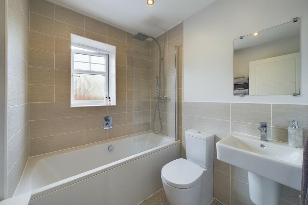 CAM01949G0-PR0364...