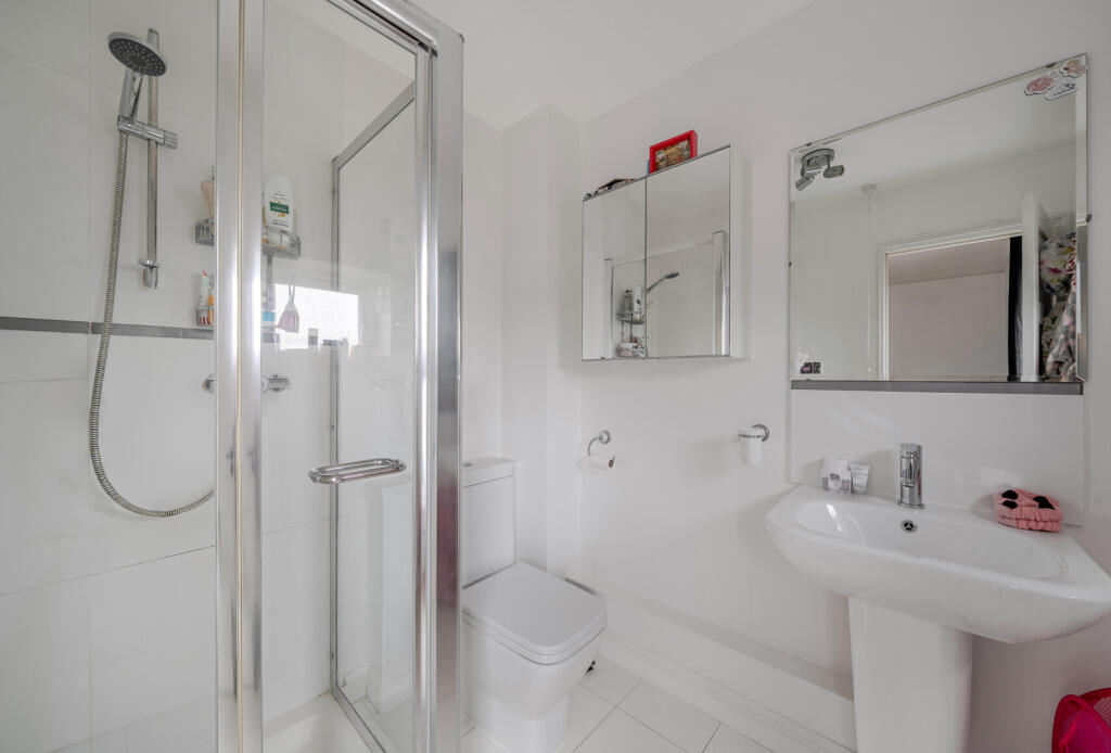 1394294-6-694299a...