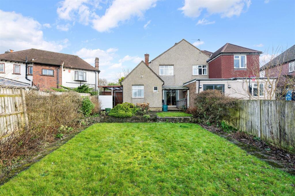 GREENHAYES AVENUE, 7- (13).jpg