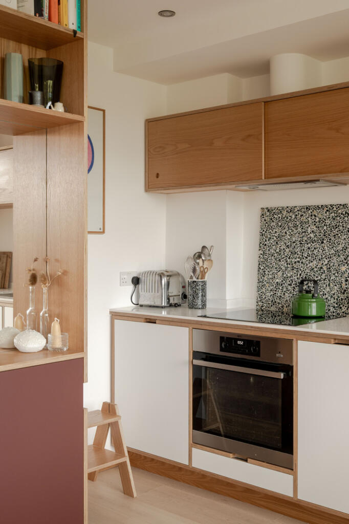 283598 - Keeling House, London E2 - high res - ...