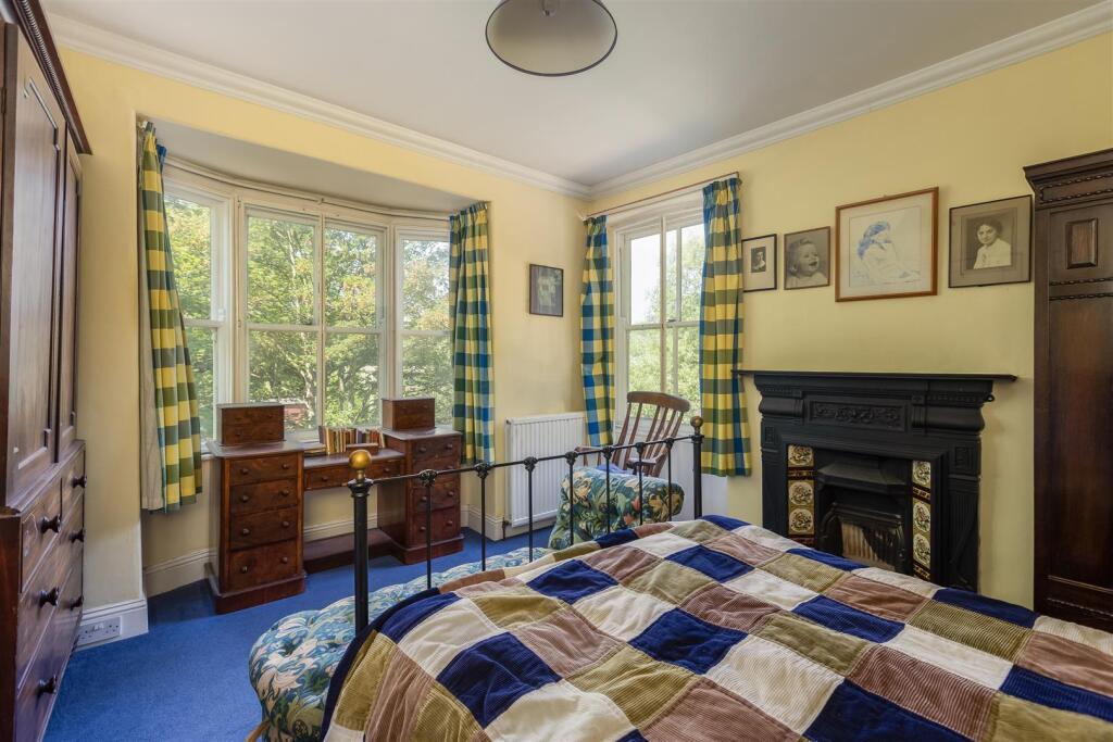Undercliffe 1 Bedroom 2-1.jpg