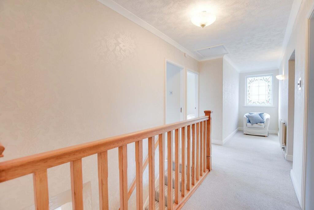 First Floor Galleried Landing