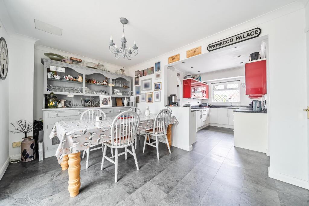 19-1295660-8-682b89314d54f-ARW-19 (1).jpg