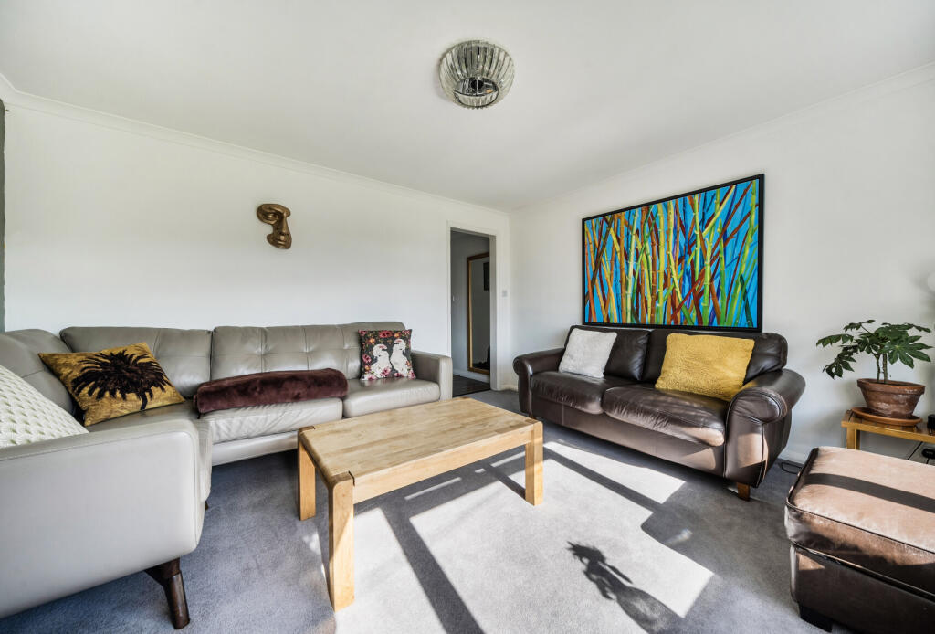 1358399-16-68dbd4...