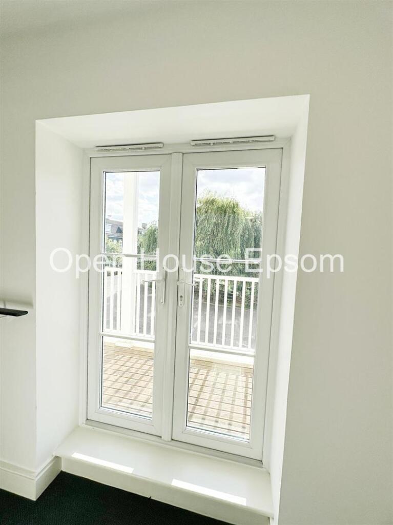 WhatsApp Image 2025-09-09 at 11.24.05.jpeg