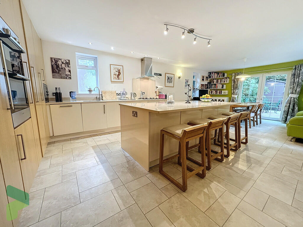 Kitchen. Dining. ...