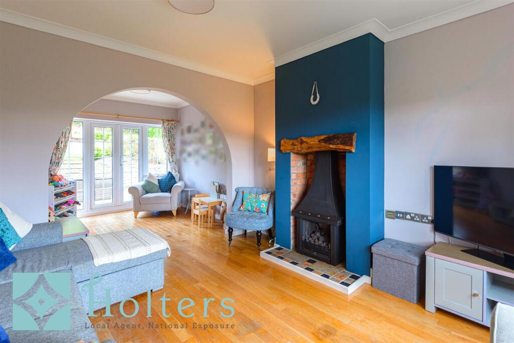 HOLT - Heulfron Bettws Cedewain-01.jpg