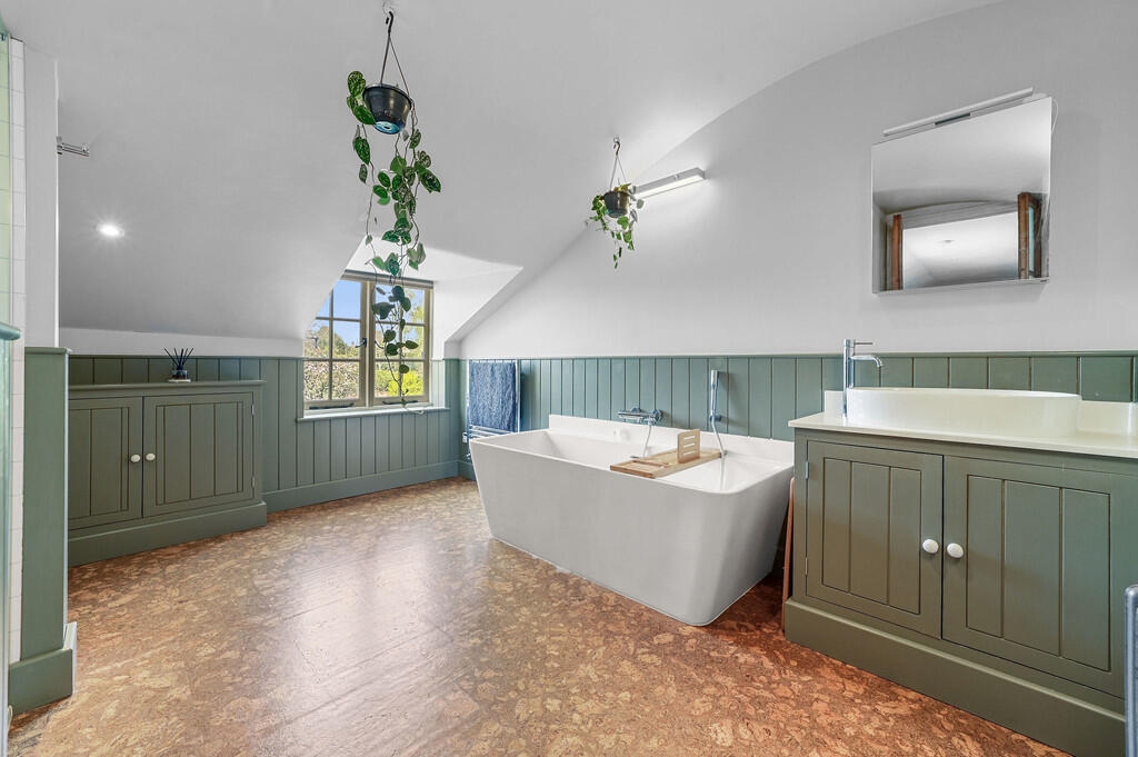 PT-DB(LH)-PeytonH...