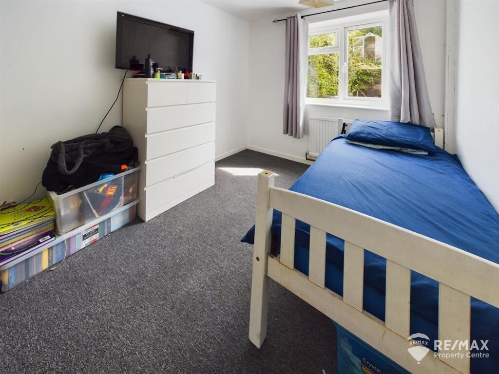 Bedroom 3.jpg