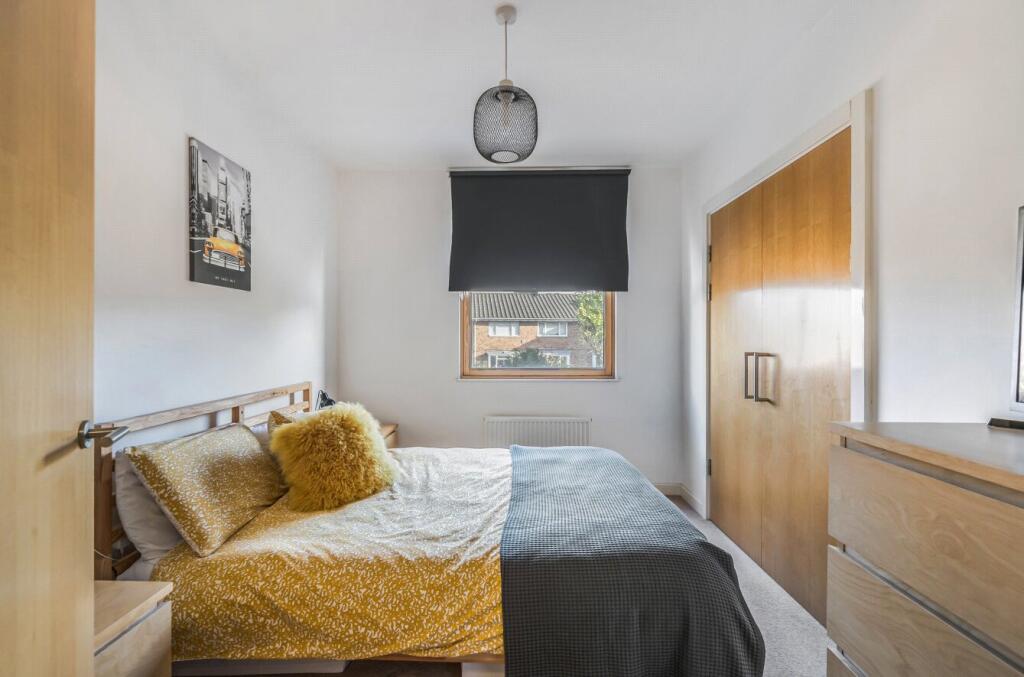 1383316-3-69299e2...