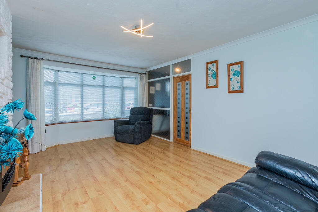 36 Shrubbery Road -2