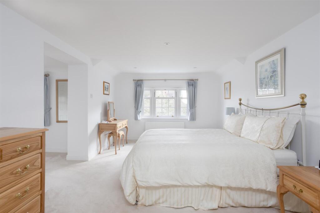 Jasmine_House_4.jpg