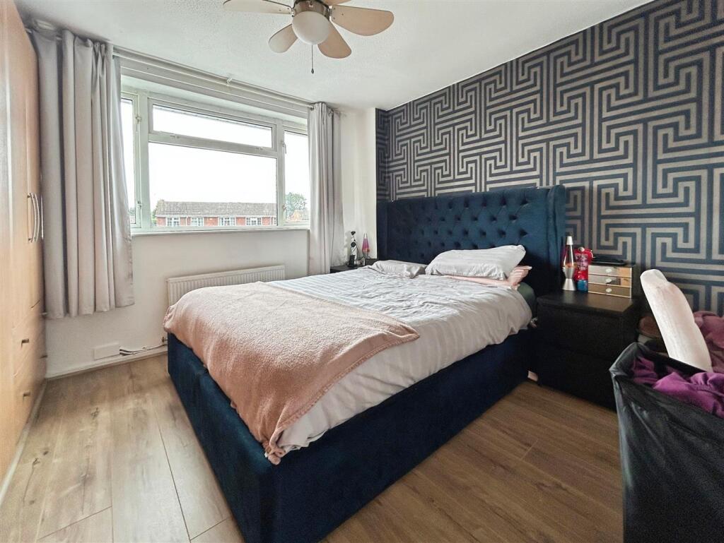 1b414eaa--421B-AF17-7B4E55313E14-17532-00000C09B02