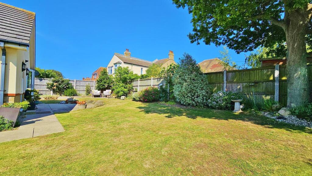 Alternate Outside Rear View