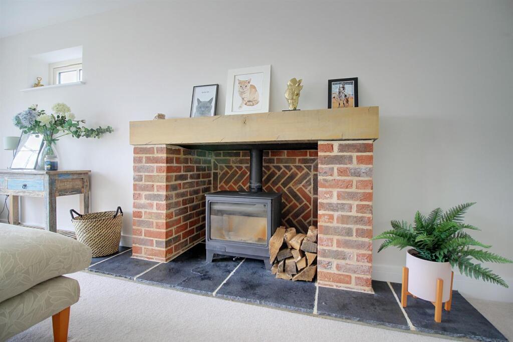 Fireplace.jpg