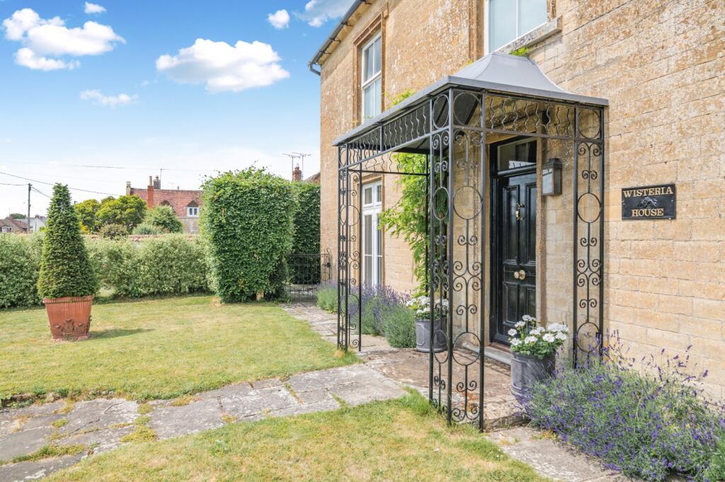 Wisteria Cottage
