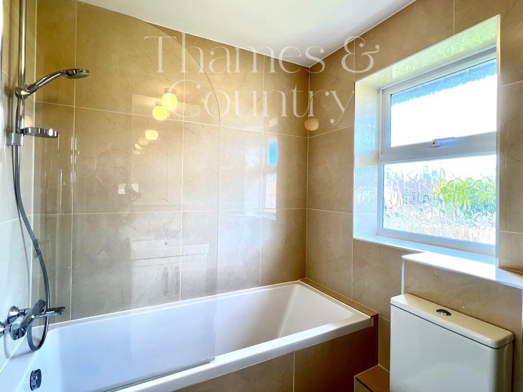Family bathroom
