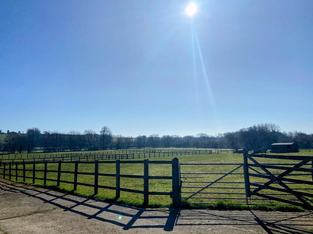 0fba736f-18f4-4a1...