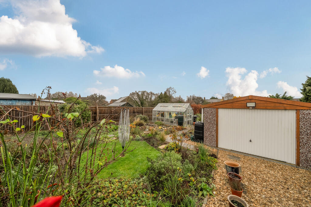 1392978196943eff31f6d7