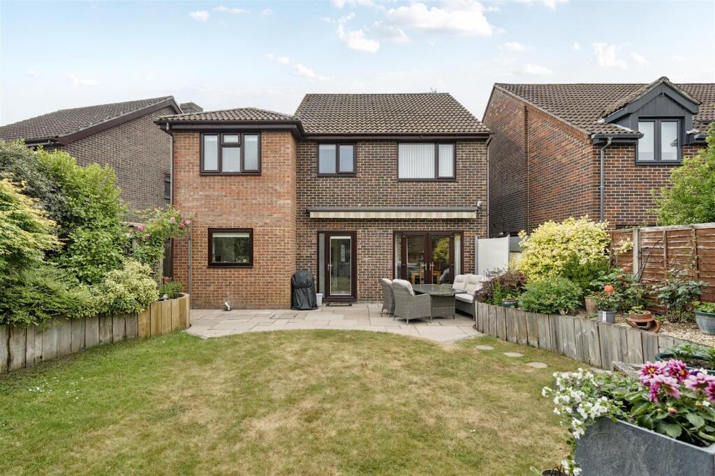 1298361-29-682dff957a17e-ARW1298361-29-682dff957a1