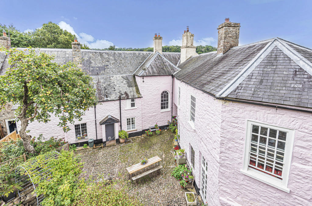 Bampton Seddons