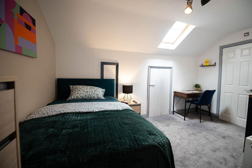 Room 6
