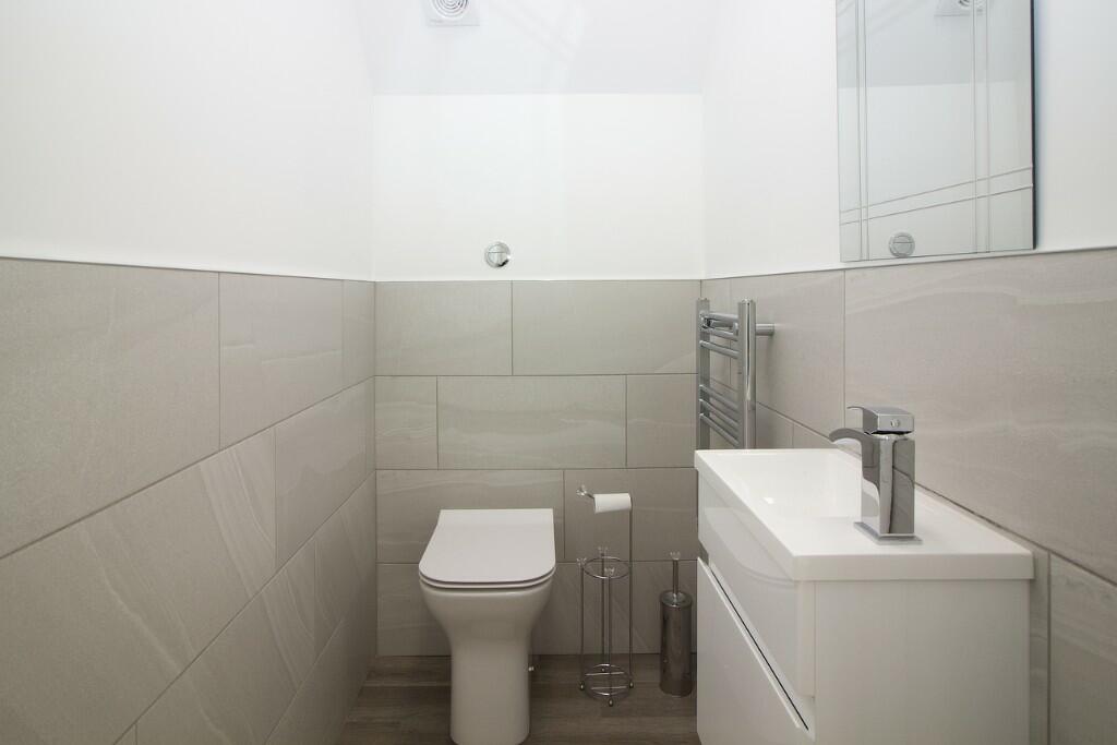 Cloakroom WC