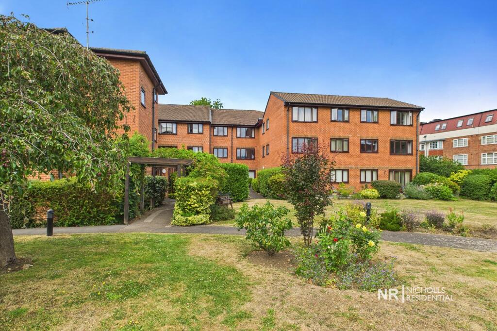 Communal Garden Extra Photo