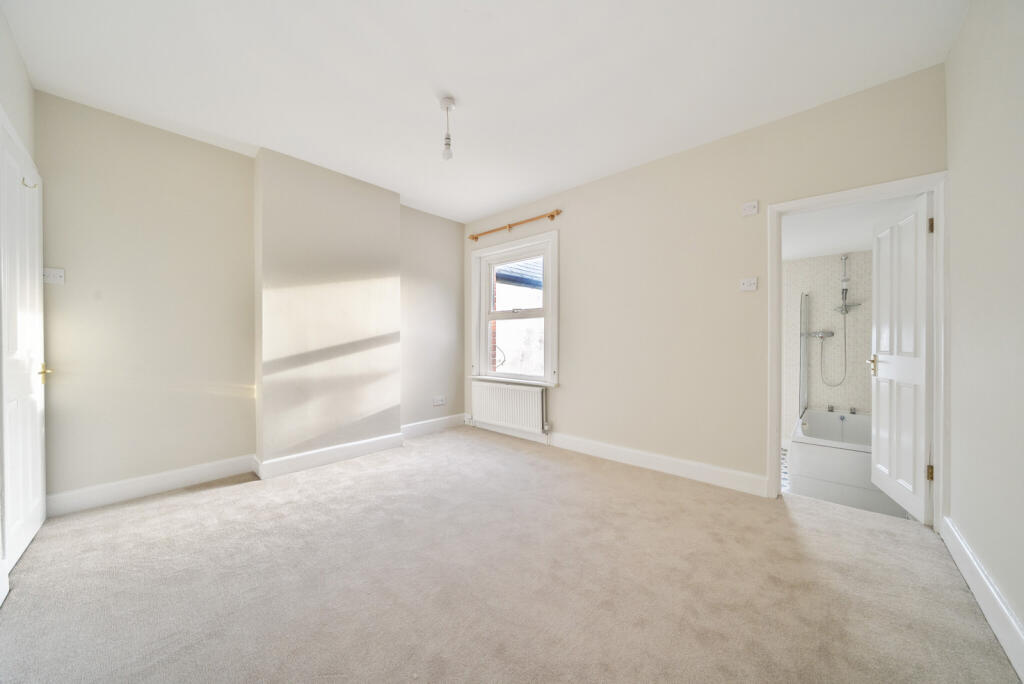 1392827-9-694953f...