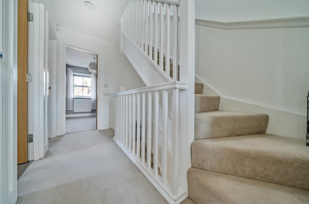 22-68222ab8ea89a-...