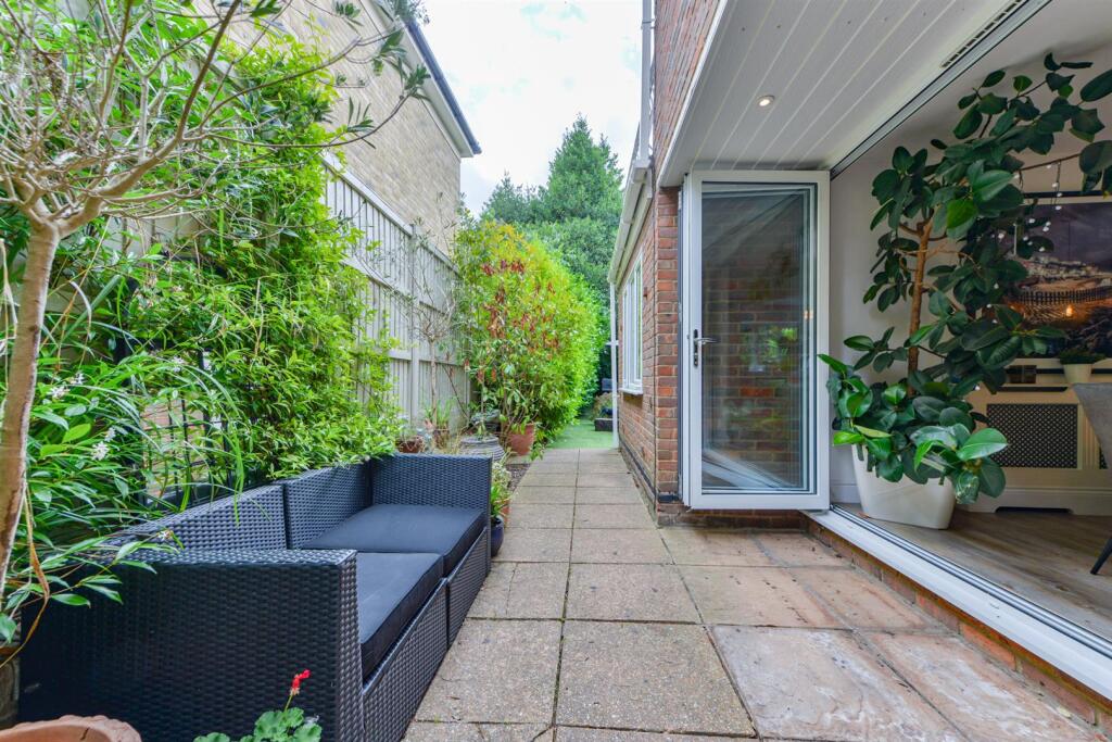 Fintonagh Drive8.jpg