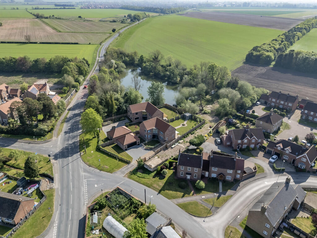 27-DJI_2025050109...