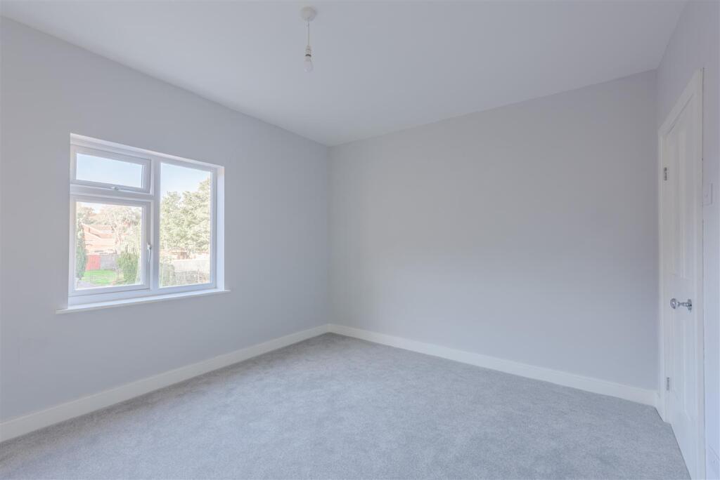 11 Derby Road, Ashby