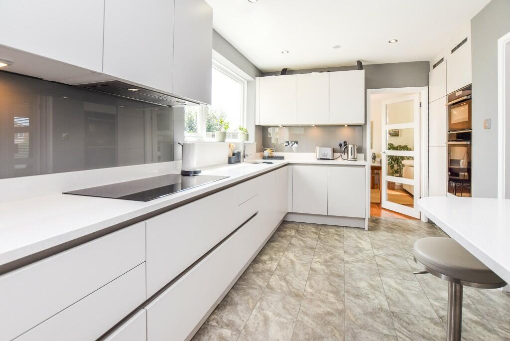 Modern kitchen