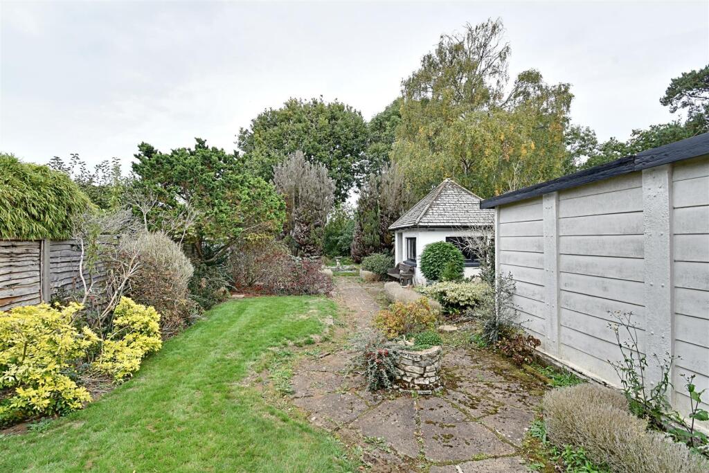Garden 1.jpg