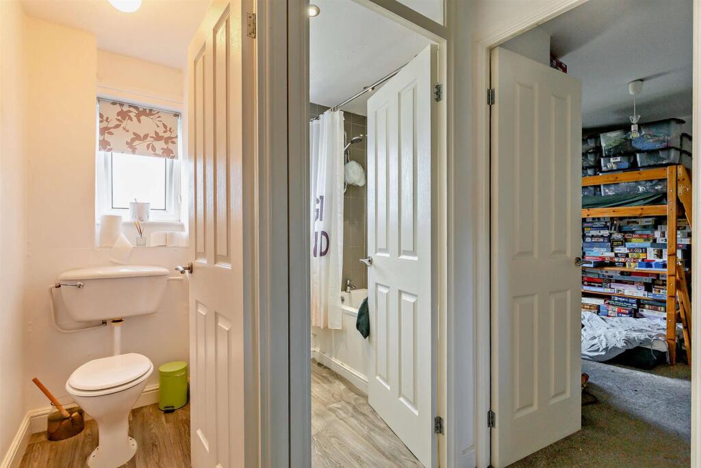 8664086-interior16-800.jpg