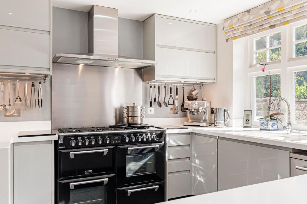 Kitchen Dining Room (2)