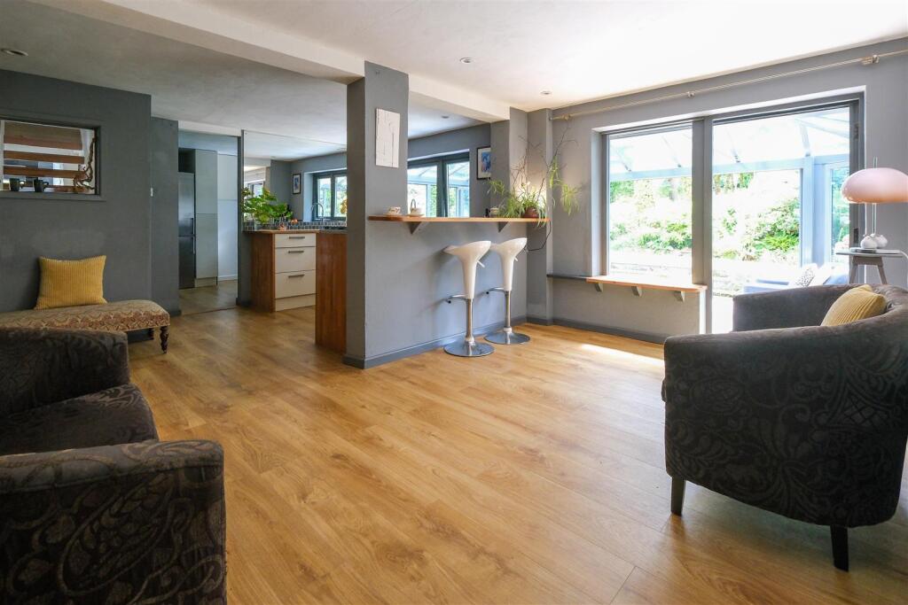 Parry Sterts Cottage-32.jpg
