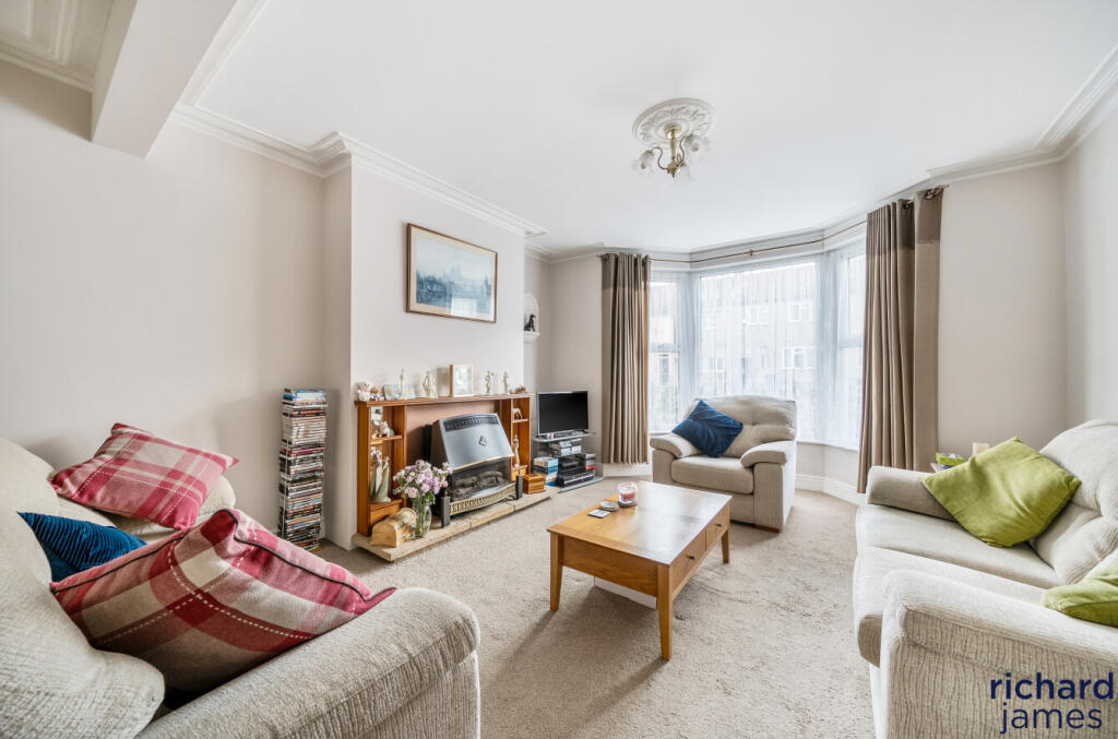 6f12233c3b4546c0956a3c6d8ecd3181