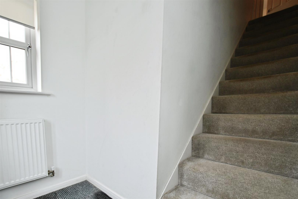 Private Entrance Hall
