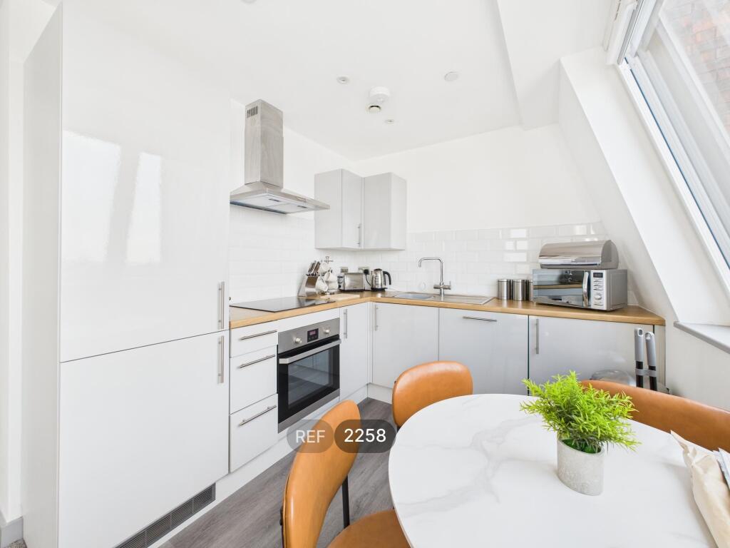 Kitchen/Living area
