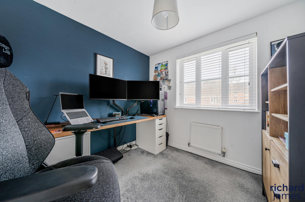 2e801fac0db041d48bd59c32f8c744ee